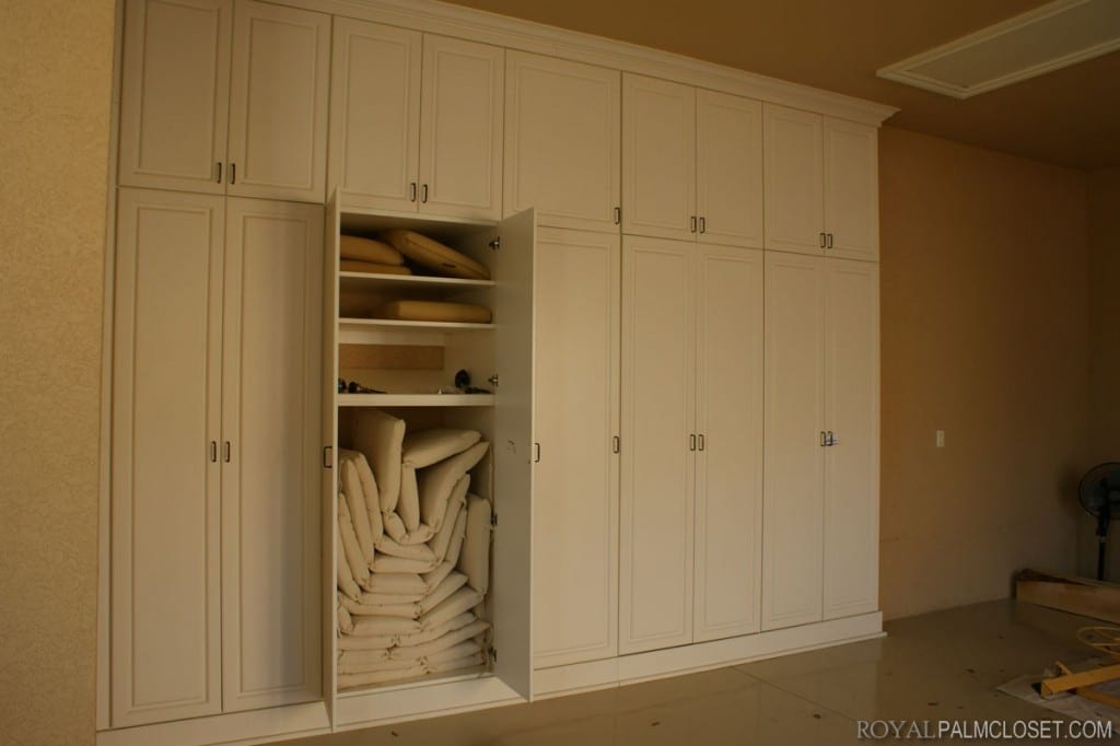 Custom-Garage-Storage-Units-6-1024x682