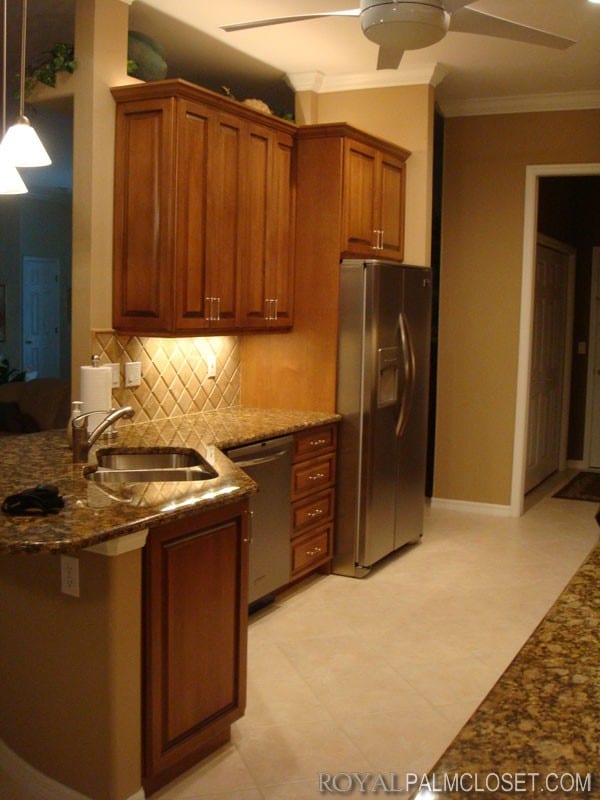 Custom-Kitchens-and-Cabinetry-10