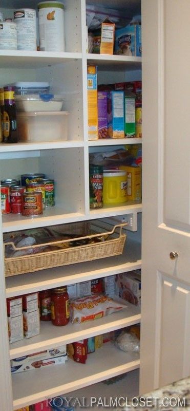 Custom-Pantry-Closets-5
