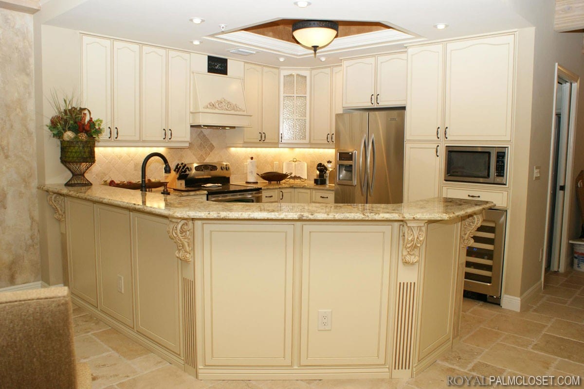 Custom-Kitchens-and-Cabinetry-34