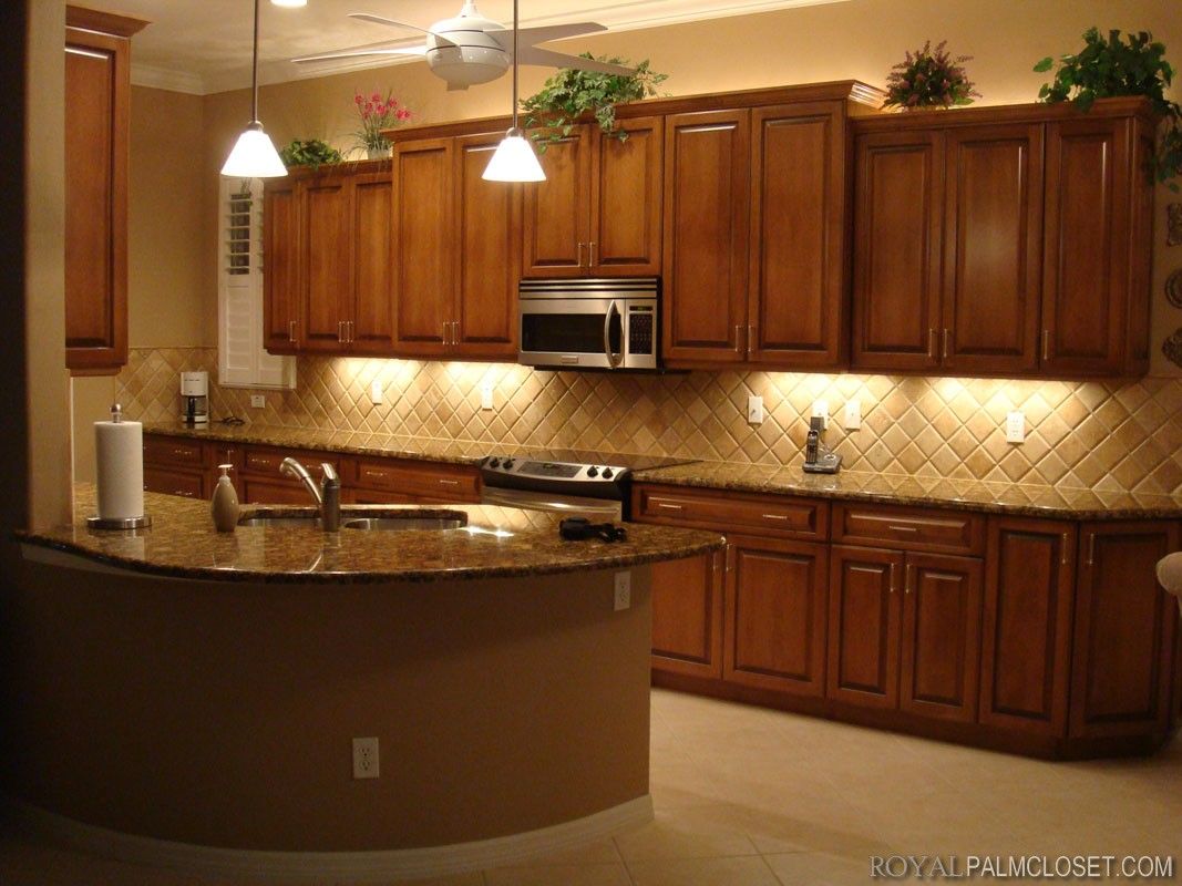 Custom-Kitchens-and-Cabinetry-9
