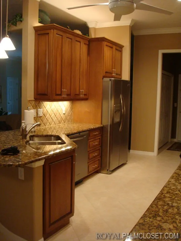 Custom-Kitchens-and-Cabinetry-10